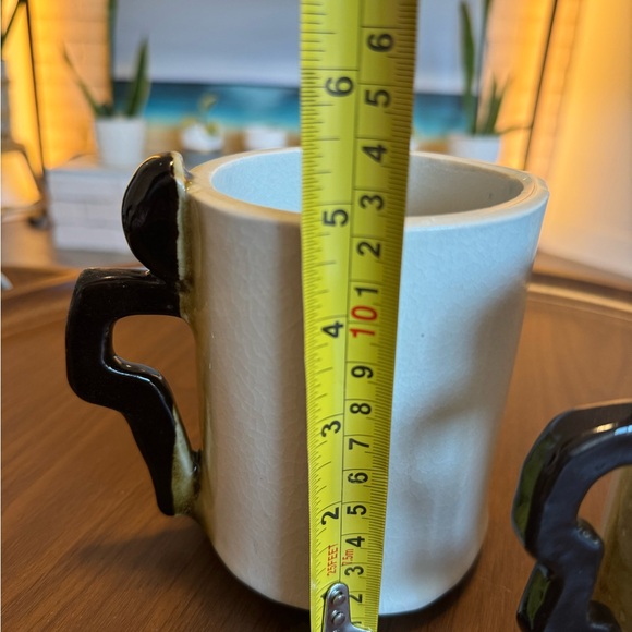 Unique, artsy hand made mugs /pottery (pair or set of 2 mugs only) - Picture 9 of 10